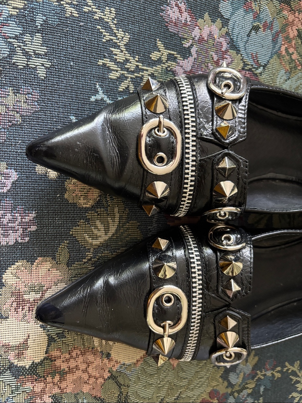 Jeffrey Campbell Black Pointed-Toe Studded Flats with Zipper Trim size 8 - Picture 3 of 7